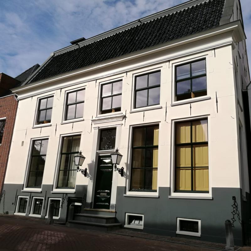 Monumentaal pand Oude Kijk in het Jatstraat 18 Groningen